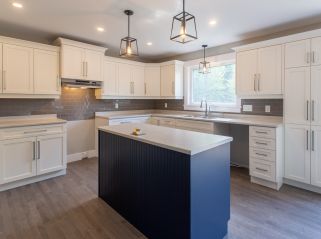 15 WILLOWDALE 7 15 WILLOWDALE 7