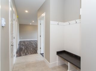 8 CARTER CRES 18 8 CARTER CRES 18