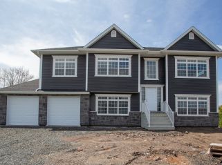 8 CARTER CRES 1 8 CARTER CRES 1