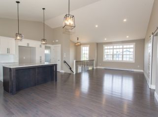 8 CARTER CRES 5 8 CARTER CRES 5