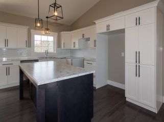 8 CARTER CRES 6 8 CARTER CRES 6